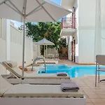 Apartahotel Aeolis Boutique Naxos City