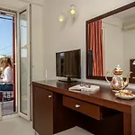 Aparthotel Aeolis Boutique