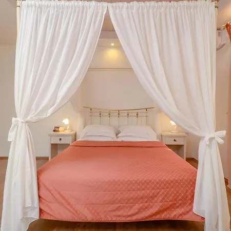 Aeolis Boutique 3* Naxos City