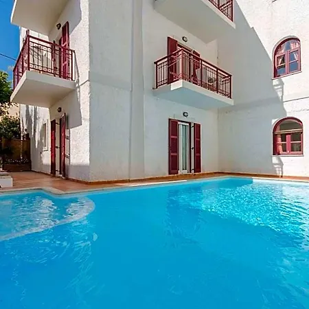 Aparthotel Aeolis Boutique 3*