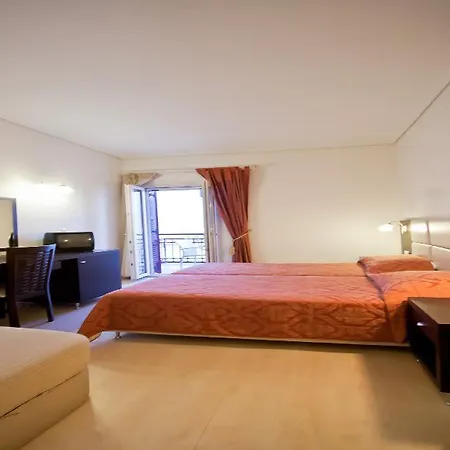 Apartahotel Aeolis Boutique 3*
