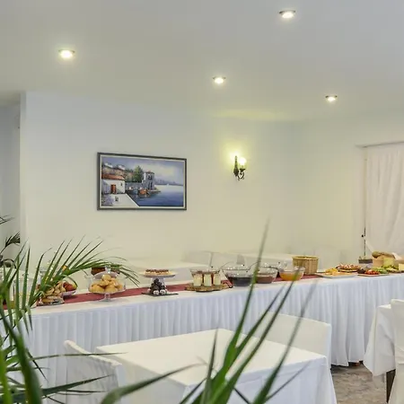 Aeolis Boutique Apartahotel Naxos City