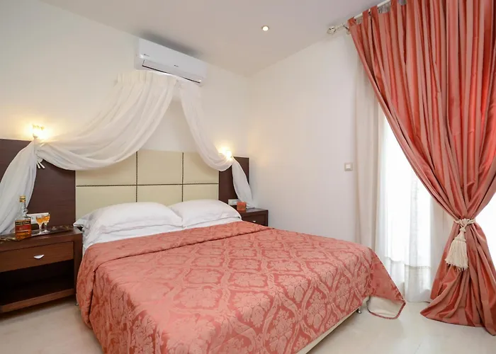 Aparthotel Aeolis Boutique Naxos City